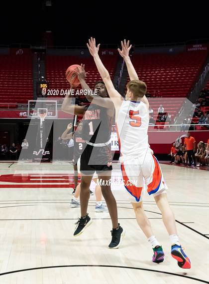 Thumbnail 1 in Timpview vs. Murray (UHSAA 5A Quarterfinal) photogallery.
