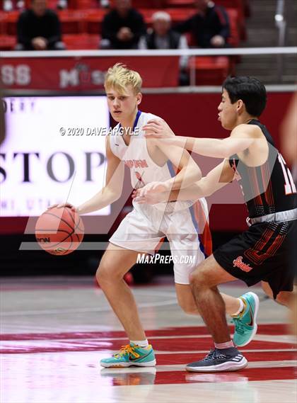 Thumbnail 2 in Timpview vs. Murray (UHSAA 5A Quarterfinal) photogallery.