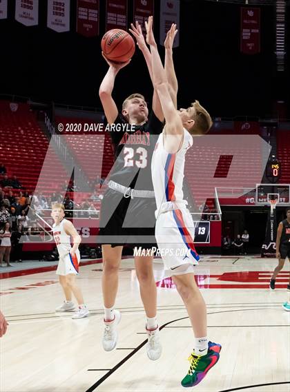 Thumbnail 1 in Timpview vs. Murray (UHSAA 5A Quarterfinal) photogallery.