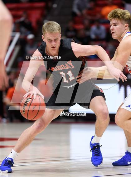 Thumbnail 3 in Timpview vs. Murray (UHSAA 5A Quarterfinal) photogallery.