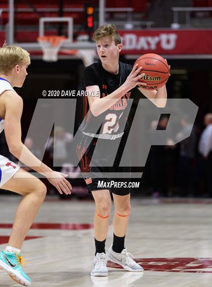 Thumbnail 3 in Timpview vs. Murray (UHSAA 5A Quarterfinal) photogallery.