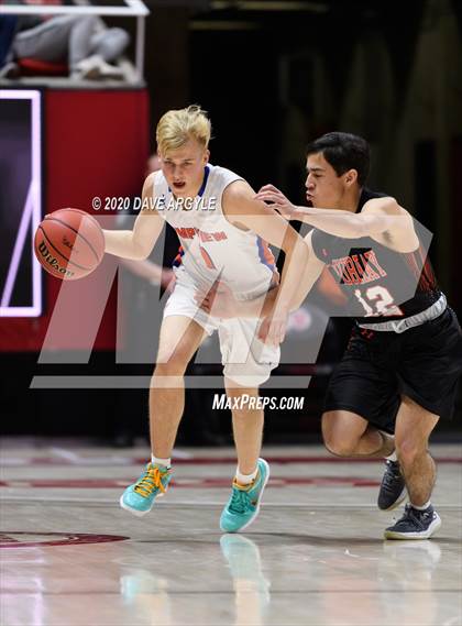 Thumbnail 3 in Timpview vs. Murray (UHSAA 5A Quarterfinal) photogallery.