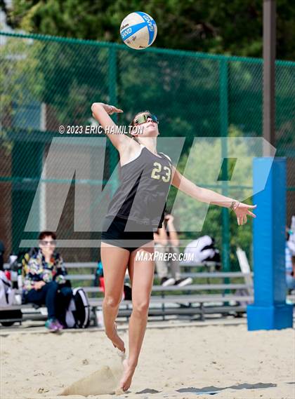 Thumbnail 3 in St. Anthony vs Bishop Montgomery photogallery.