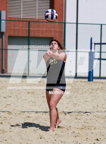 Thumbnail 2 in St. Anthony vs Bishop Montgomery photogallery.