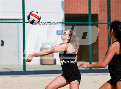 Thumbnail 1 in St. Anthony vs Bishop Montgomery photogallery.