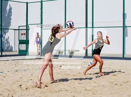 Thumbnail 1 in St. Anthony vs Bishop Montgomery photogallery.