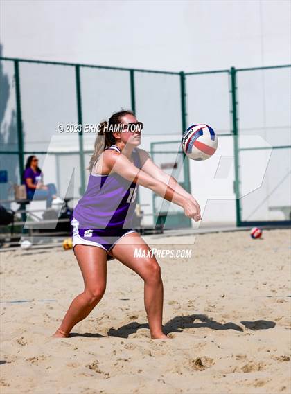 Thumbnail 3 in St. Anthony vs Bishop Montgomery photogallery.