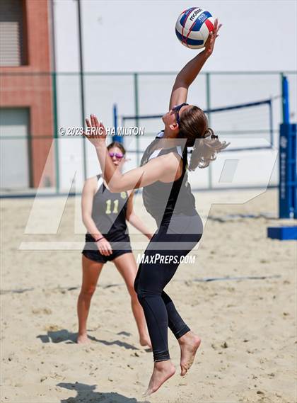 Thumbnail 2 in St. Anthony vs Bishop Montgomery photogallery.