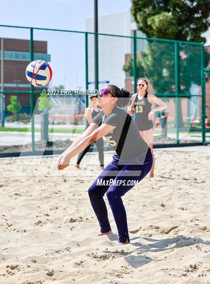 Thumbnail 3 in St. Anthony vs Bishop Montgomery photogallery.