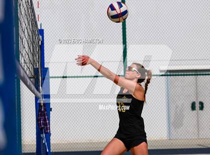 Thumbnail 1 in St. Anthony vs Bishop Montgomery photogallery.