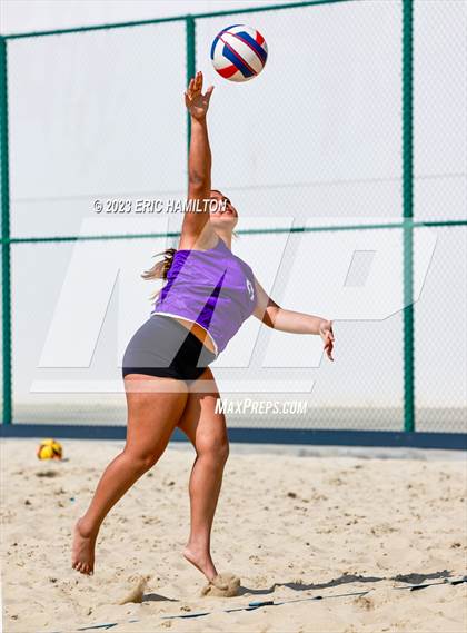 Thumbnail 1 in St. Anthony vs Bishop Montgomery photogallery.