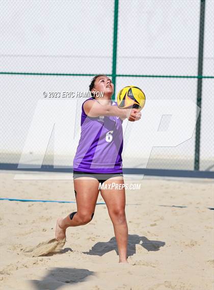 Thumbnail 1 in St. Anthony vs Bishop Montgomery photogallery.