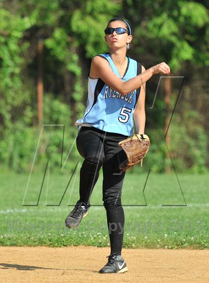Thumbnail 3 in Rye Neck vs Ardsley (Section 1 Class B Semifinal) photogallery.