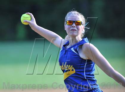 Thumbnail 3 in Rye Neck vs Ardsley (Section 1 Class B Semifinal) photogallery.