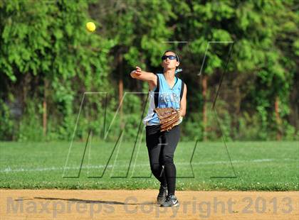 Thumbnail 2 in Rye Neck vs Ardsley (Section 1 Class B Semifinal) photogallery.
