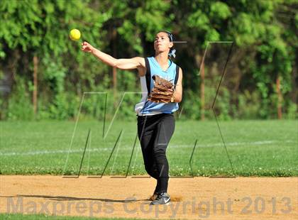 Thumbnail 2 in Rye Neck vs Ardsley (Section 1 Class B Semifinal) photogallery.