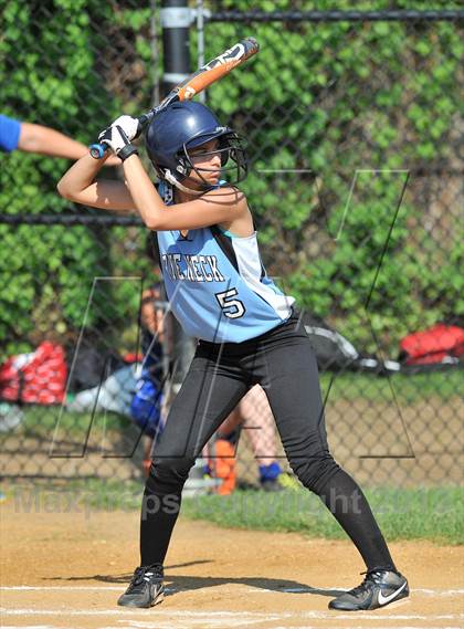 Thumbnail 1 in Rye Neck vs Ardsley (Section 1 Class B Semifinal) photogallery.