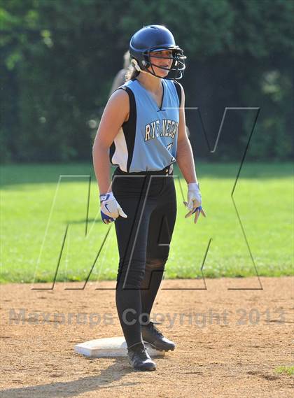 Thumbnail 2 in Rye Neck vs Ardsley (Section 1 Class B Semifinal) photogallery.