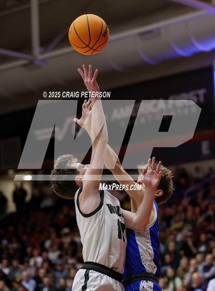 Thumbnail 3 in Dixie vs. Green Canyon (UHSAA 4A Semifinal) photogallery.