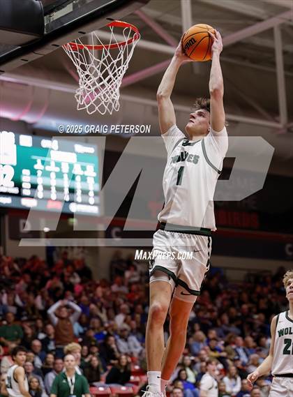 Thumbnail 3 in Dixie vs. Green Canyon (UHSAA 4A Semifinal) photogallery.
