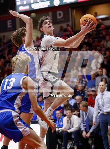 Thumbnail 1 in Dixie vs. Green Canyon (UHSAA 4A Semifinal) photogallery.