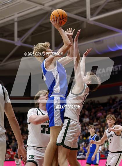 Thumbnail 3 in Dixie vs. Green Canyon (UHSAA 4A Semifinal) photogallery.