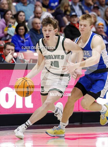 Thumbnail 1 in Dixie vs. Green Canyon (UHSAA 4A Semifinal) photogallery.