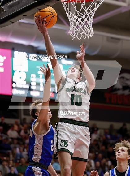 Thumbnail 1 in Dixie vs. Green Canyon (UHSAA 4A Semifinal) photogallery.