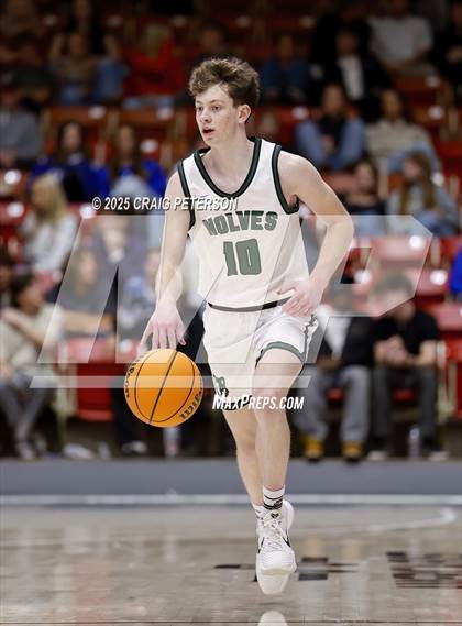 Thumbnail 3 in Dixie vs. Green Canyon (UHSAA 4A Semifinal) photogallery.