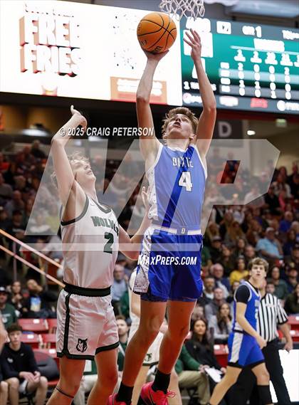 Thumbnail 2 in Dixie vs. Green Canyon (UHSAA 4A Semifinal) photogallery.