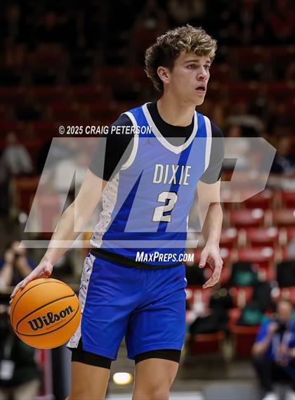 Thumbnail 3 in Dixie vs. Green Canyon (UHSAA 4A Semifinal) photogallery.