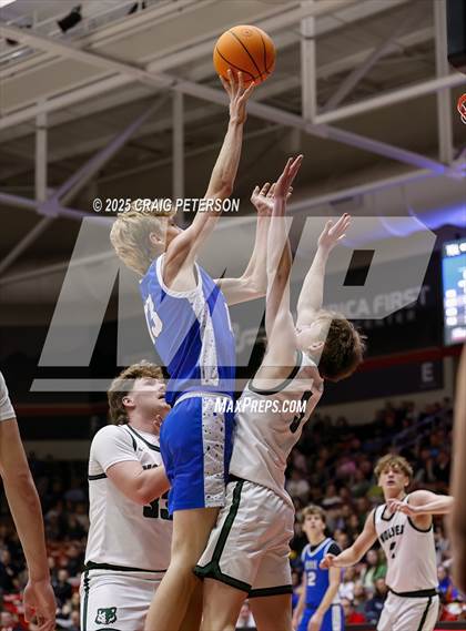 Thumbnail 1 in Dixie vs. Green Canyon (UHSAA 4A Semifinal) photogallery.