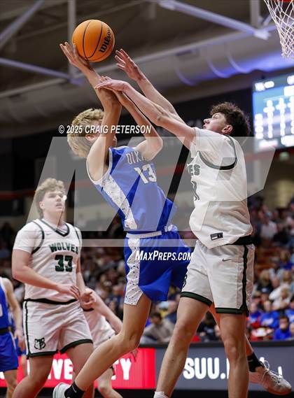 Thumbnail 1 in Dixie vs. Green Canyon (UHSAA 4A Semifinal) photogallery.