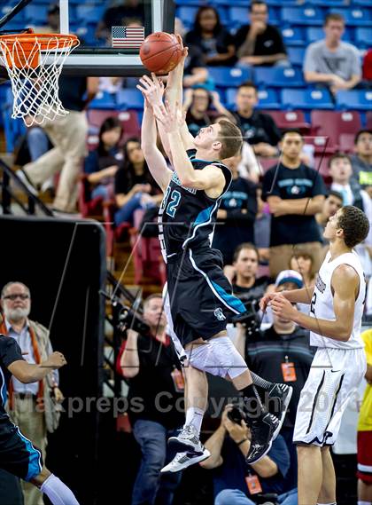 Thumbnail 1 in Archbishop Mitty vs. Sheldon (CIF NorCal Regional Open Division Final) photogallery.