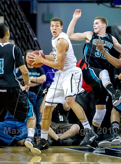 Thumbnail 1 in Archbishop Mitty vs. Sheldon (CIF NorCal Regional Open Division Final) photogallery.