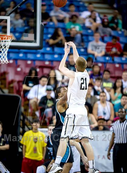 Thumbnail 1 in Archbishop Mitty vs. Sheldon (CIF NorCal Regional Open Division Final) photogallery.