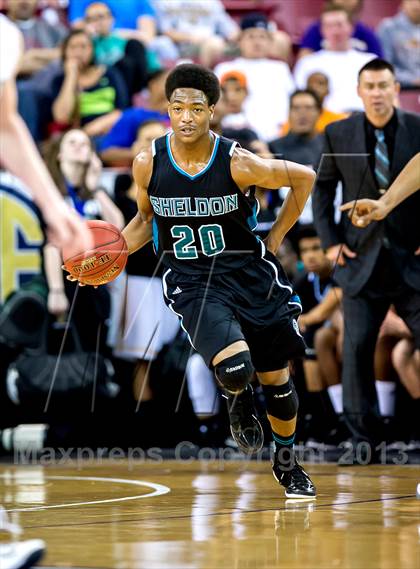 Thumbnail 3 in Archbishop Mitty vs. Sheldon (CIF NorCal Regional Open Division Final) photogallery.