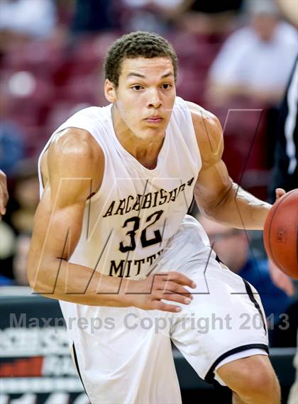 Thumbnail 3 in Archbishop Mitty vs. Sheldon (CIF NorCal Regional Open Division Final) photogallery.