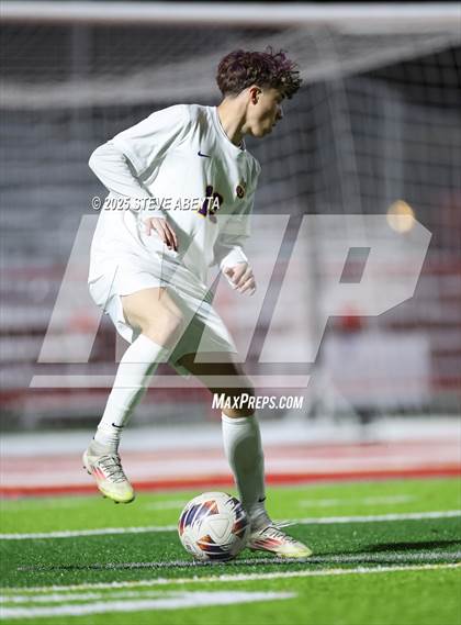 Thumbnail 2 in Denver North @ Regis Jesuit (CHSAA 5A Second Round) photogallery.