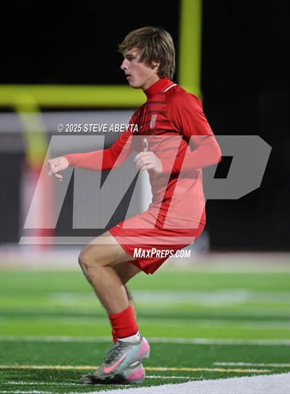 Thumbnail 2 in Denver North @ Regis Jesuit (CHSAA 5A Second Round) photogallery.