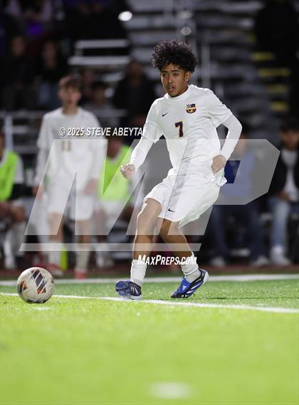 Thumbnail 1 in Denver North @ Regis Jesuit (CHSAA 5A Second Round) photogallery.