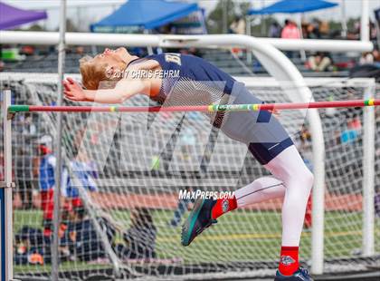 Thumbnail 3 in Terror Track & Field Invitational photogallery.