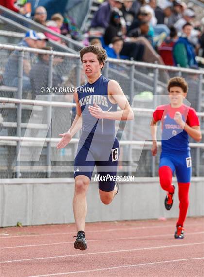 Thumbnail 3 in Terror Track & Field Invitational photogallery.