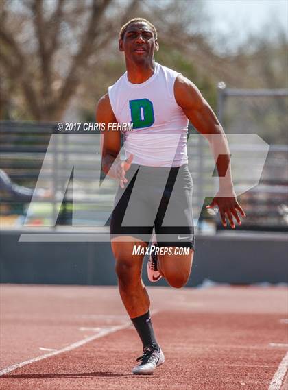 Thumbnail 2 in Terror Track & Field Invitational photogallery.