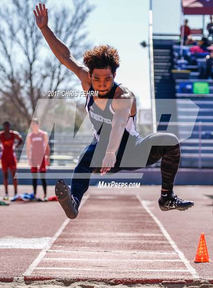 Thumbnail 2 in Terror Track & Field Invitational photogallery.