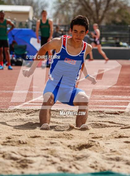 Thumbnail 3 in Terror Track & Field Invitational photogallery.