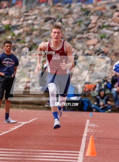 Thumbnail 2 in Terror Track & Field Invitational photogallery.