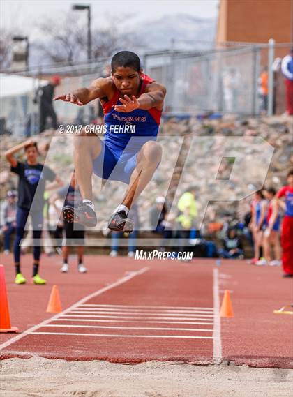 Thumbnail 2 in Terror Track & Field Invitational photogallery.