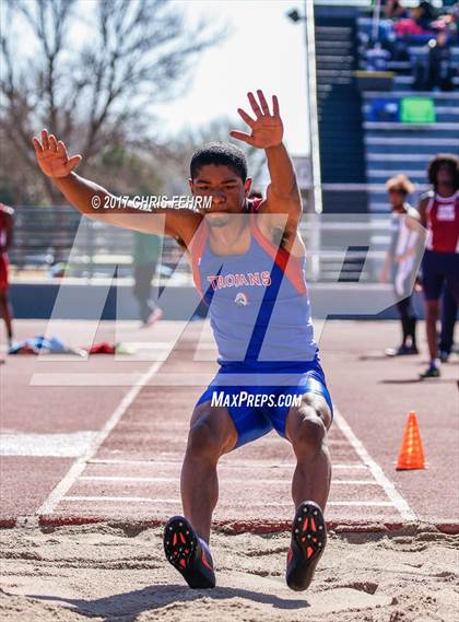 Thumbnail 2 in Terror Track & Field Invitational photogallery.