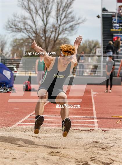 Thumbnail 2 in Terror Track & Field Invitational photogallery.